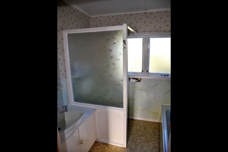 Photo of property in 184 Seaforth Road, Waihi Beach, 3611