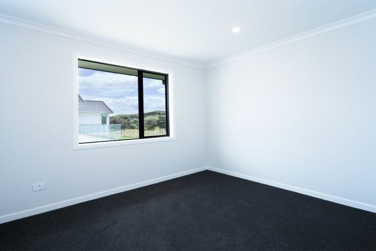 Photo of property in 32 Admiralty Drive, Haruru, 0204