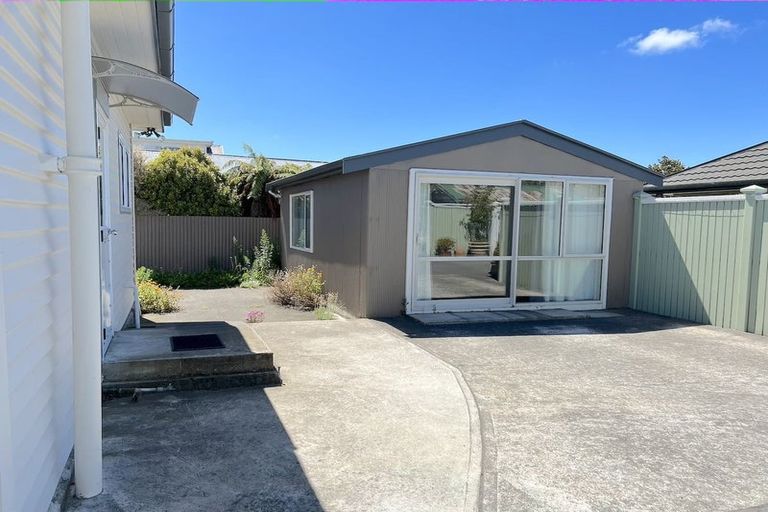 Photo of property in 87 Halswell Road, Hillmorton, Christchurch, 8025