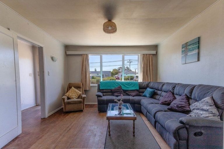 Photo of property in 47a Caius Avenue, Gonville, Whanganui, 4501