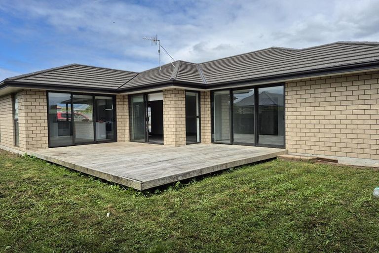 Photo of property in 151b Bartholomew Road, Levin, 5510