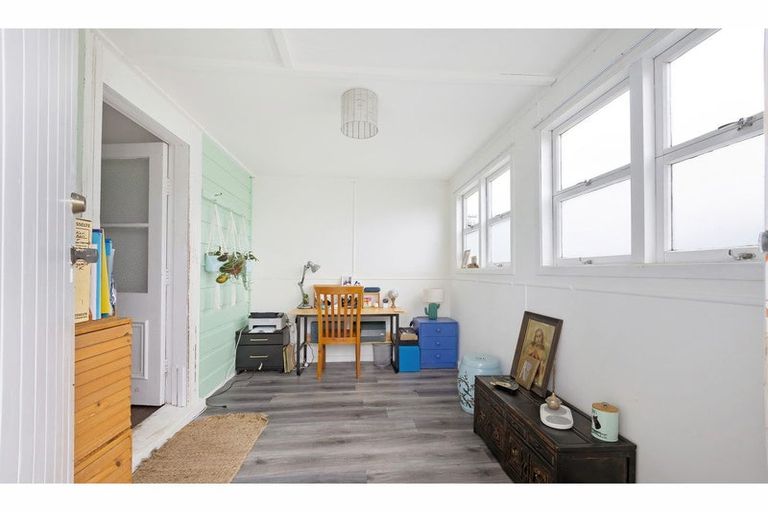 Photo of property in 3 Linley Crescent, Te Kopuru, 0391