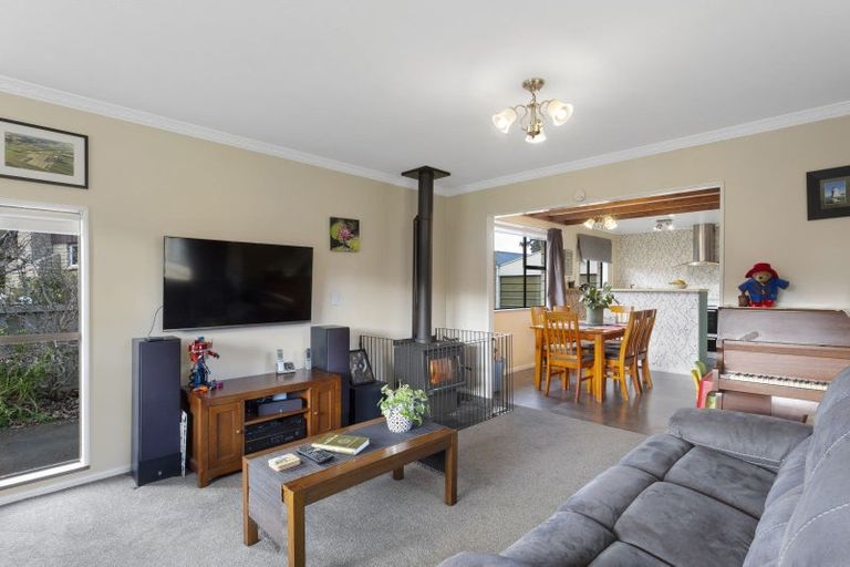 Photo of property in 43 Skerries Street, Outram, 9019