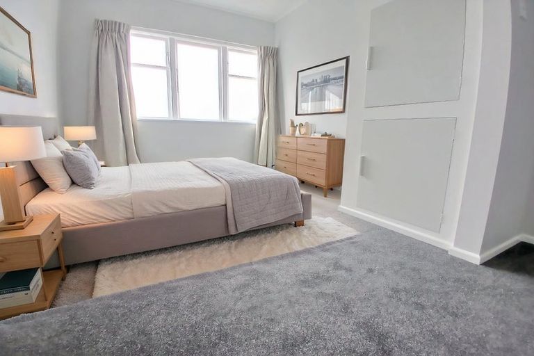 Photo of property in 135 Mitchell Street, Brooklyn, Wellington, 6021