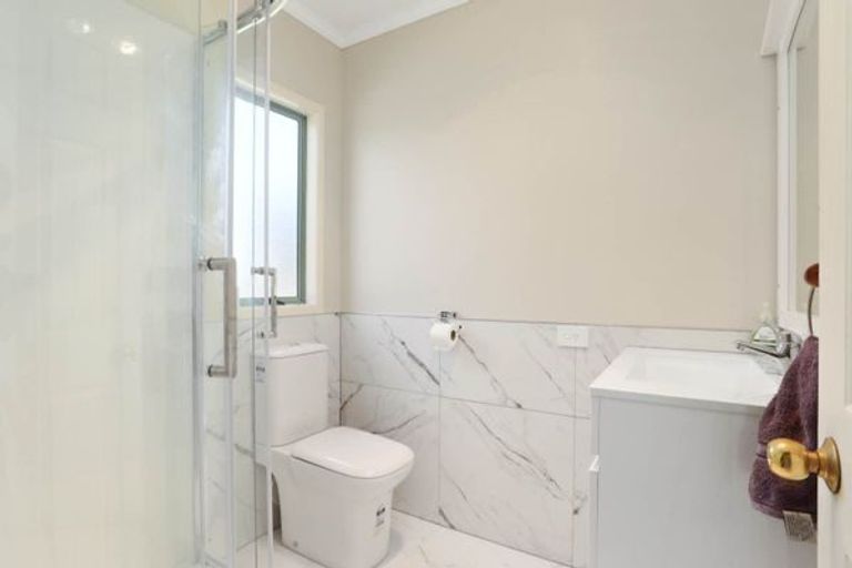 Photo of property in 130 Buckland Road, Mangere East, Auckland, 2024