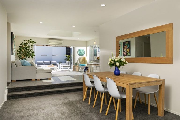 Photo of property in 12 Orne Street, Torbay, Auckland, 0630