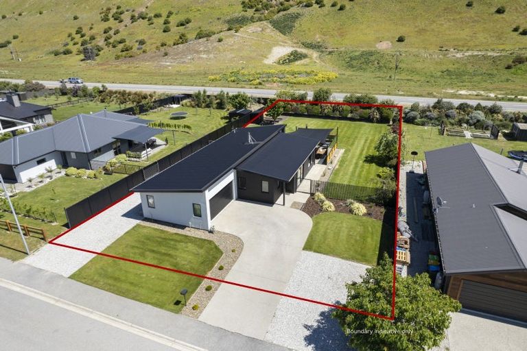 Photo of property in 34 Perriam Place, Mount Pisa, Cromwell, 9383