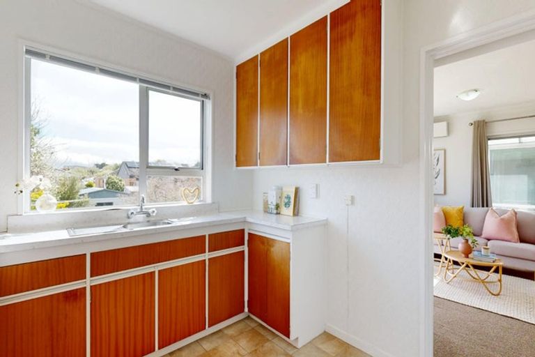 Photo of property in 14a Nola Avenue, Raumati Beach, Paraparaumu, 5032