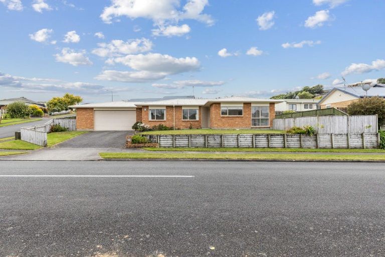 Photo of property in 4 Cyrus Street, Whalers Gate, New Plymouth, 4310
