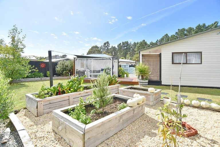 Photo of property in 176 Kings Road, Leithfield, 7481