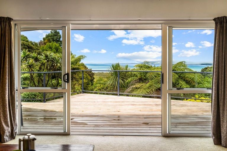 Photo of property in 22 Boeing Road, Onerahi, Whangarei, 0110
