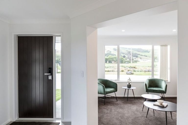 Photo of property in 11 Panui Avenue, Helensville, 0800