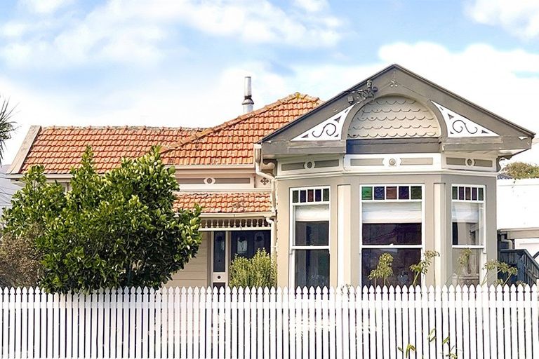 Photo of property in 24 Buick Street, Petone, Lower Hutt, 5012