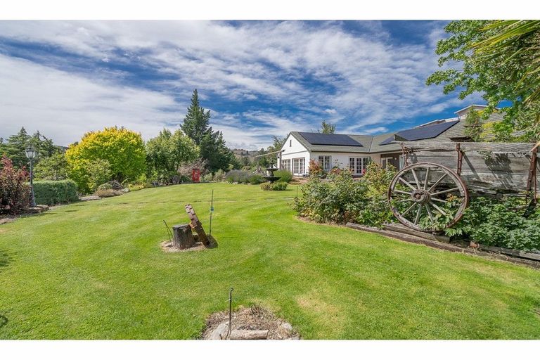 Photo of property in 15 Bodkin Road, Bridge Hill, Alexandra, 9320