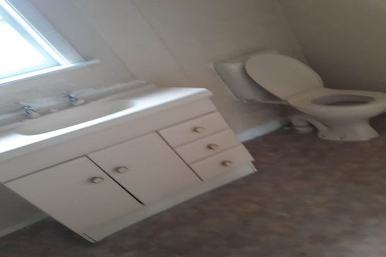 Photo of property in 43 Balgay Street, Upper Riccarton, Christchurch, 8041