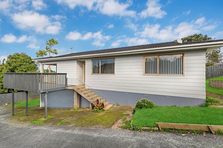 Photo of property in 29 Catkin Crescent, Papatoetoe, Auckland, 2025