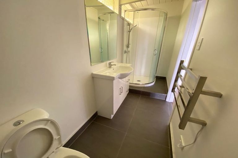 Photo of property in 156 Bleakhouse Road, Mellons Bay, Auckland, 2014