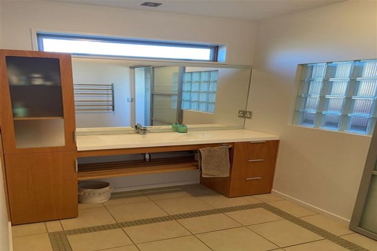 Photo of property in 17 James Hight Drive, Halswell, Christchurch, 8025