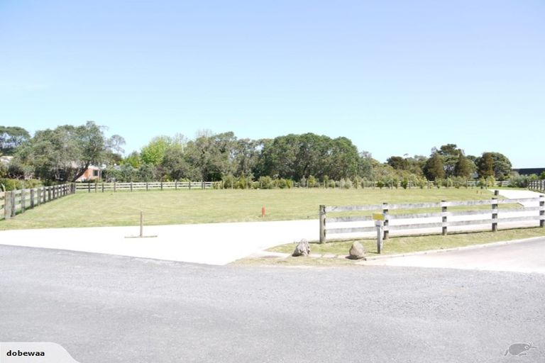 Photo of property in 17 Kakariki Road, Ngunguru, Whangarei, 0173