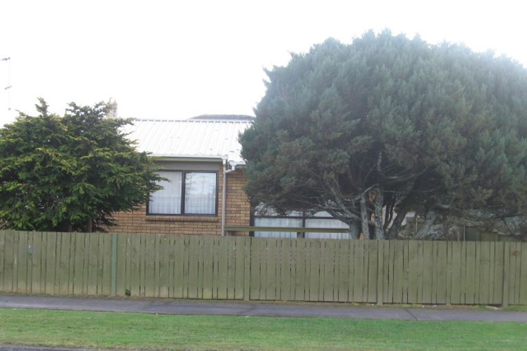 Photo of property in 1/22 Ingram Street, Papakura, 2110