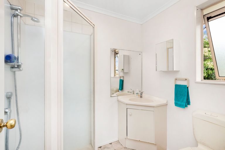 Photo of property in 10 Aldershot Place, Nawton, Hamilton, 3200