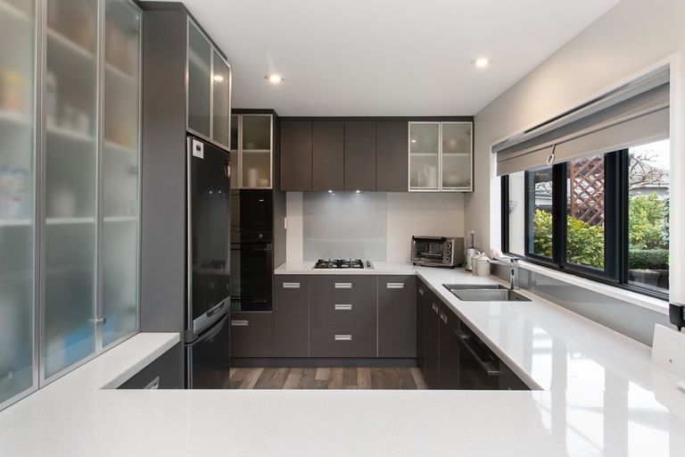 Photo of property in 155a Weston Road, St Albans, Christchurch, 8052