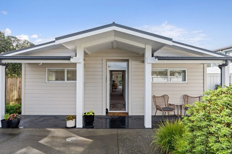 Photo of property in 1/21 Marie Avenue, Red Beach, 0932