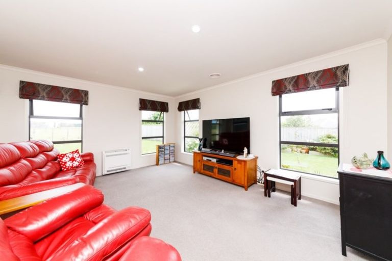 Photo of property in 8b Hanalin Drive, Marton, 4710