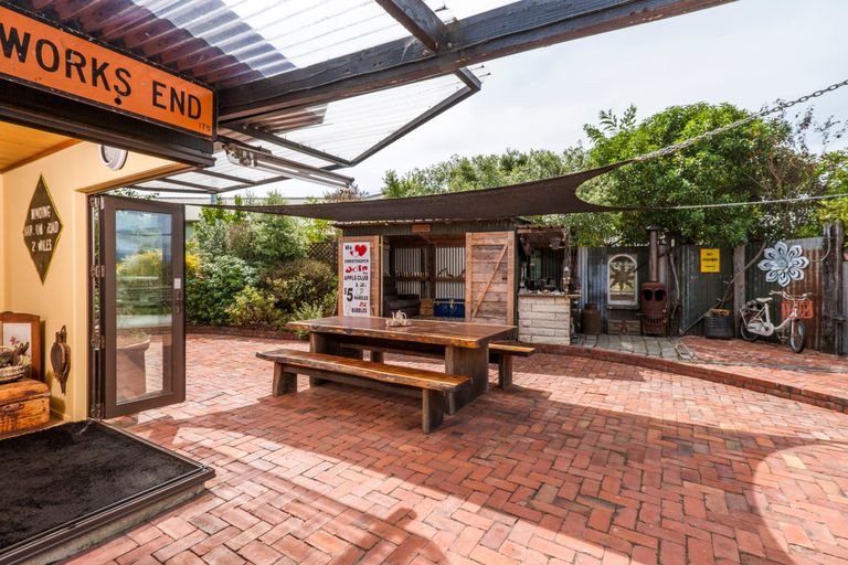 Photo of property in 12 Moreland Place, Mapua, 7005