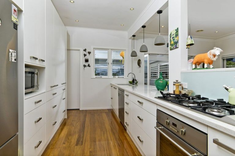 Photo of property in 23 Mays Street, Devonport, Auckland, 0624