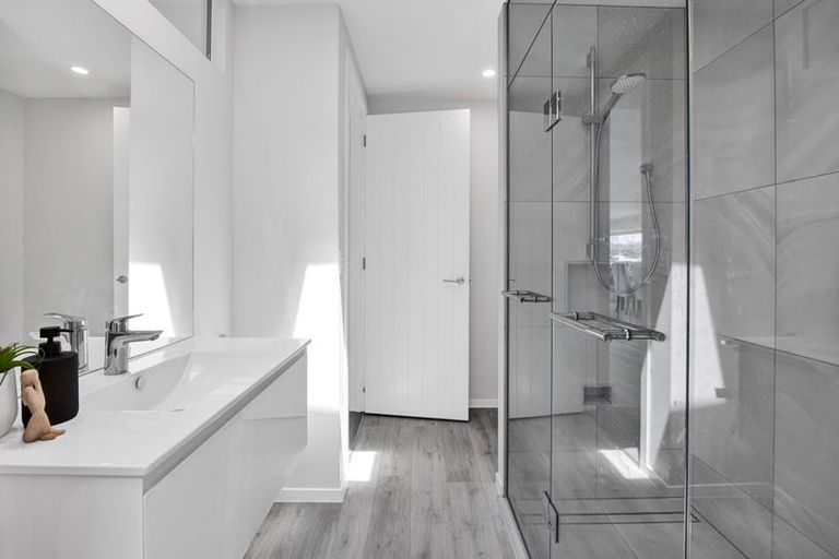 Photo of property in 3 Sackville Street, Fitzroy, New Plymouth, 4312