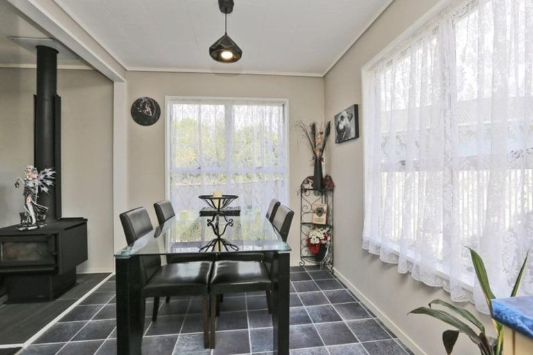 Photo of property in 66 Freyberg Avenue, Tamatea, Napier, 4112