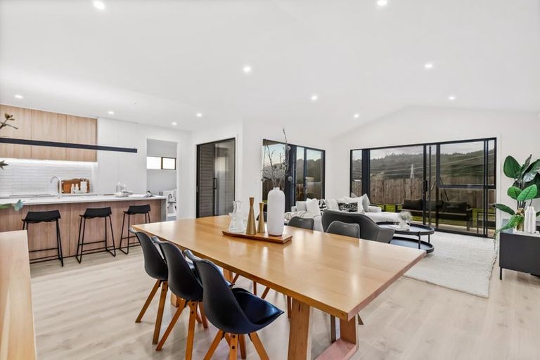 Photo of property in 23 Will Street, Huapai, Kumeu, 0810