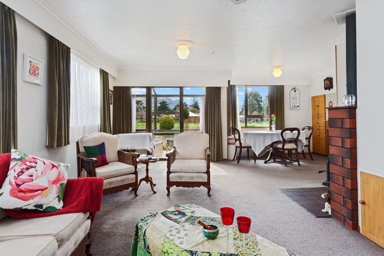 Photo of property in 9 Knight Street, Oxford, 7430