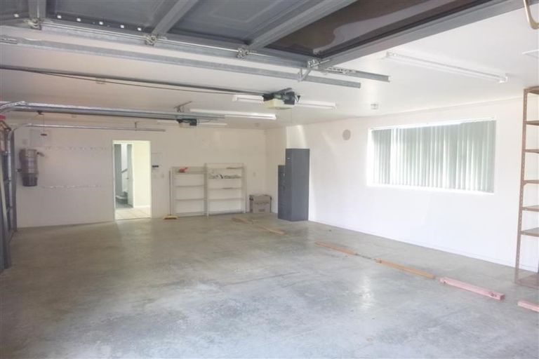 Photo of property in 5 Oceanview Terrace, Tirohanga, Lower Hutt, 5010