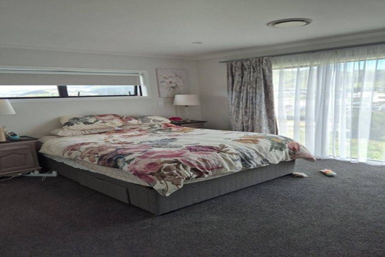 Photo of property in 138b John Burke Drive, Aotea, Porirua, 5024