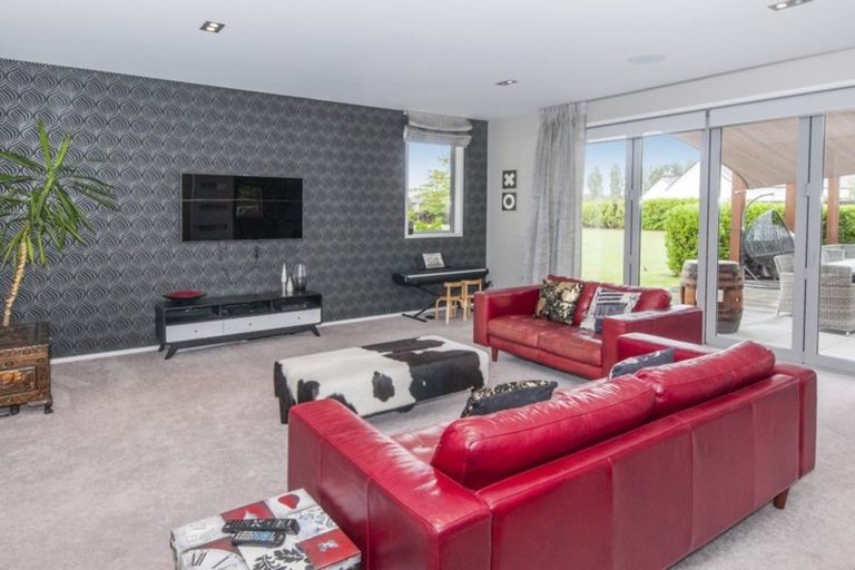 Photo of property in 5 Rotherham Drive, West Melton, 7618