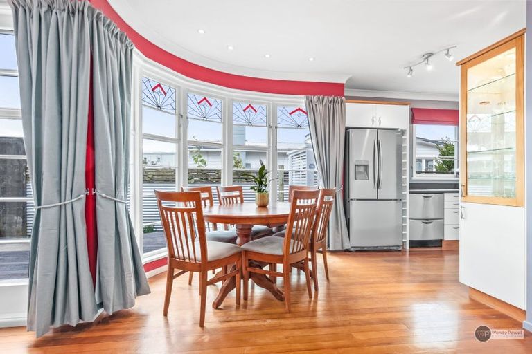 Photo of property in 1 Meadows Avenue, Waiwhetu, Lower Hutt, 5010