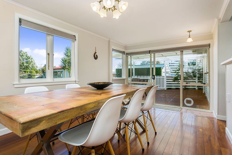 Photo of property in 86 Hall Street, Cambridge, 3434