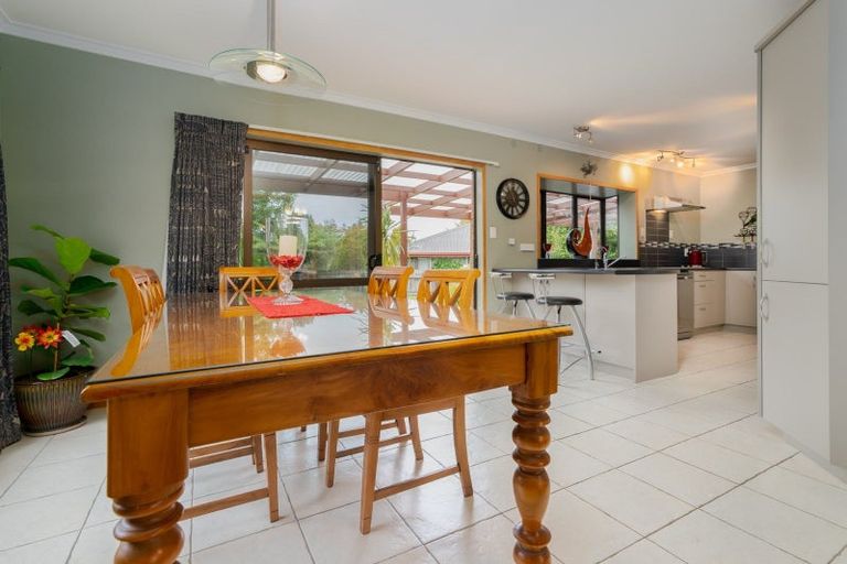 Photo of property in 2 Drayton Place, Leamington, Cambridge, 3432