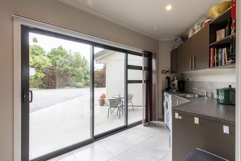 Photo of property in 19 Jg Wilson Drive, Waipukurau, 4281