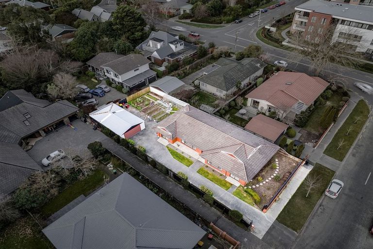 Photo of property in 75 Corfe Street, Ilam, Christchurch, 8041