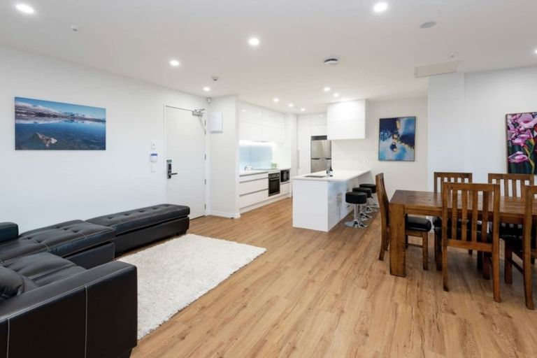 Photo of property in 5/46 Wellington Street, Howick, Auckland, 2014