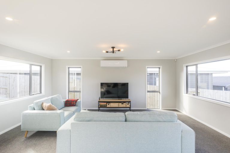 Photo of property in 15 Poplar Grove, Feilding, 4702