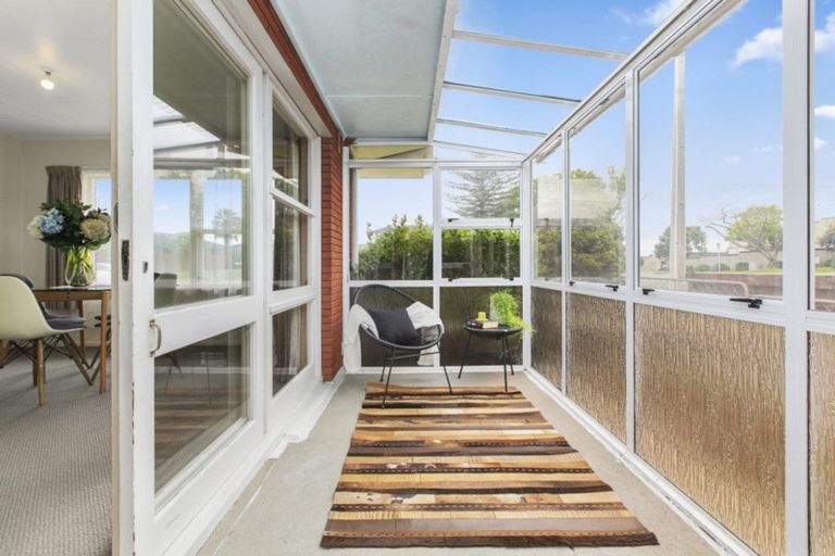Photo of property in 394a Devonport Road, Tauranga South, Tauranga, 3112
