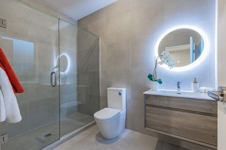 Photo of property in 17 Konoba Avenue, Kumeu, 0810