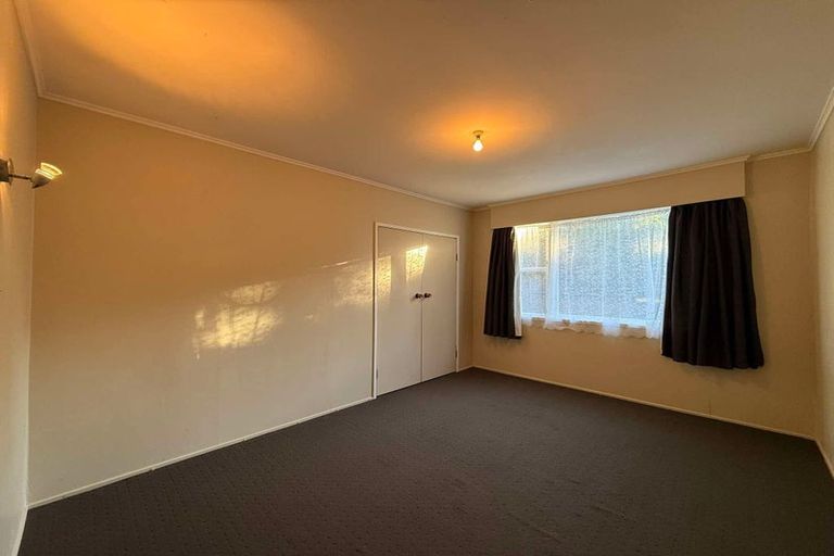 Photo of property in 40 Whanake Street, Titahi Bay, Porirua, 5022