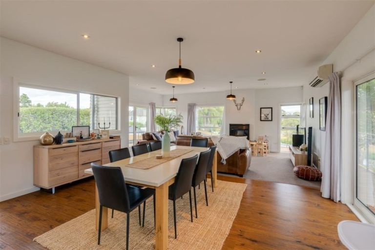 Photo of property in 264 Riverlaw Terrace, Saint Martins, Christchurch, 8022
