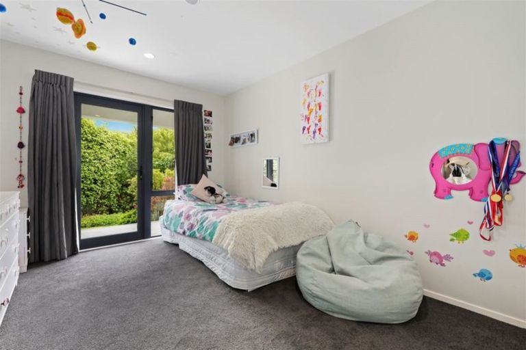 Photo of property in 3a Plains View, Mount Pleasant, Christchurch, 8081