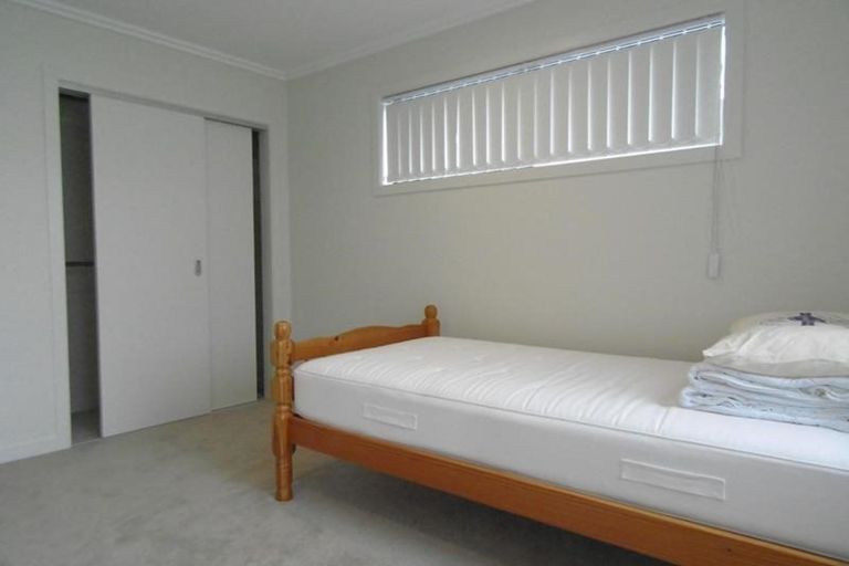 Photo of property in 2 Saltmarsh Road, Hobsonville, Auckland, 0616